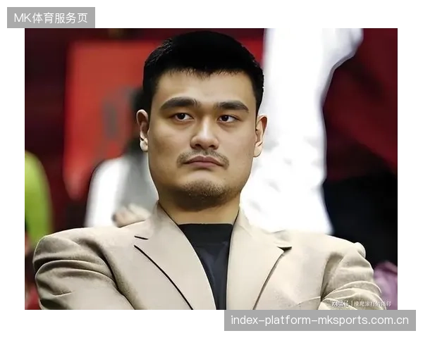 姚明最新近照曝光：球迷狂赞状态太好